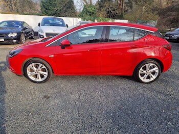 Used Vauxhall Astra 2017 for sale - 77201159: Photo