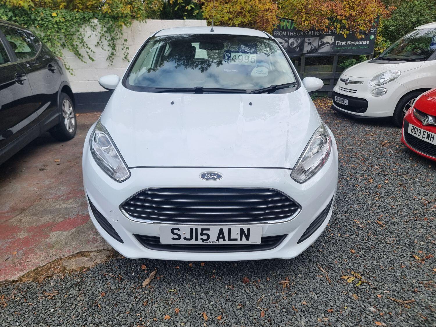 Used Ford Fiesta 2015 for sale - 76237154: Photo 2