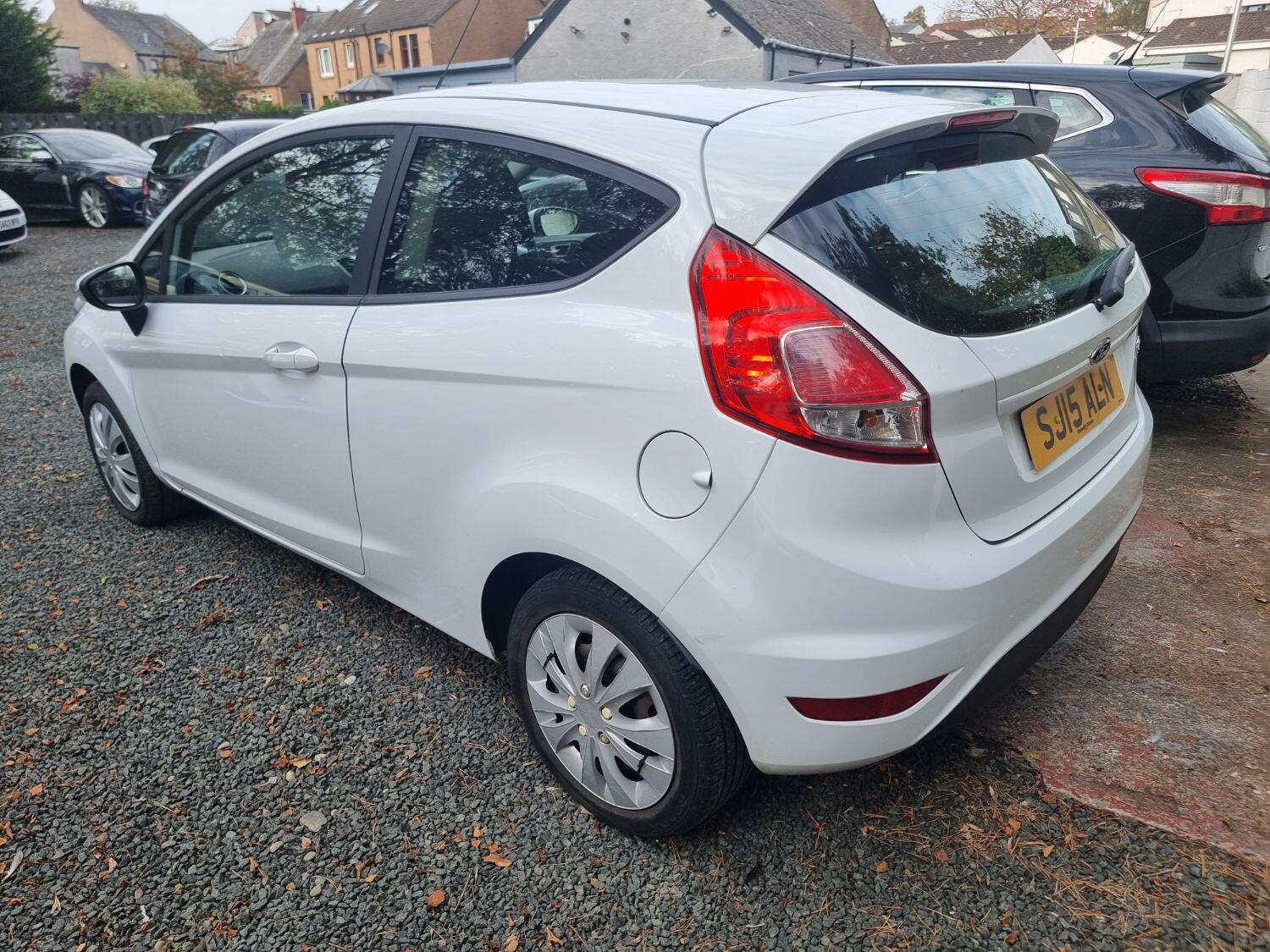 Used Ford Fiesta 2015 for sale - 76237154: Photo 4