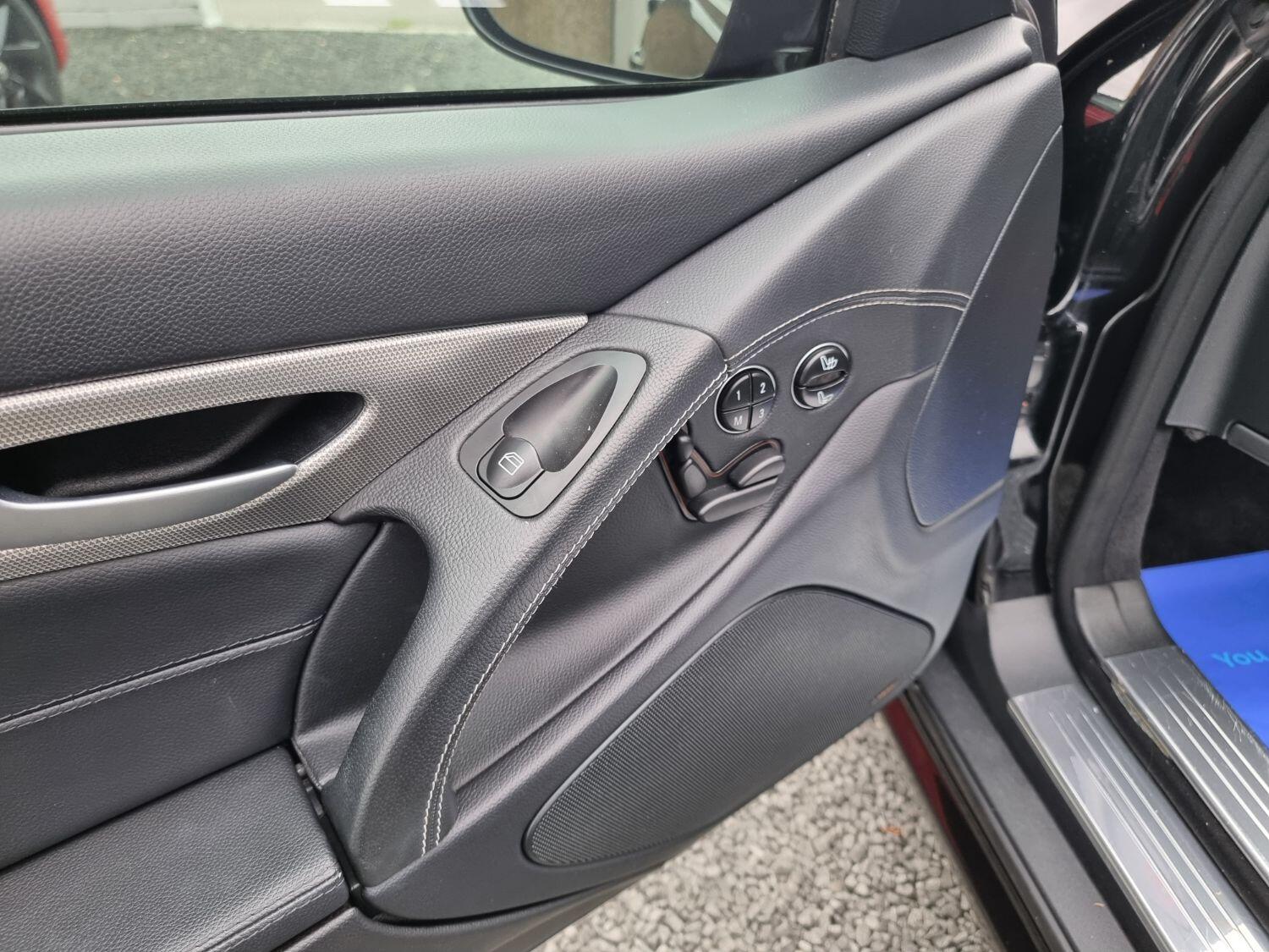 Used Mercedes-Benz SL 2007 for sale - 75667869: Photo 23