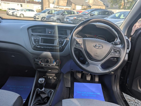 Used Hyundai i20 2015 for sale - 76058148: Photo 12