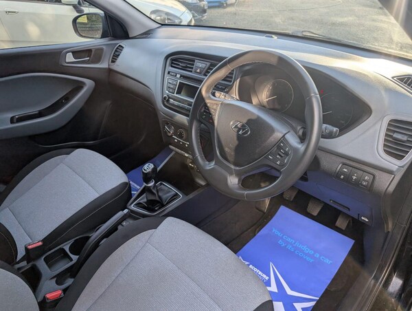 Used Hyundai i20 2015 for sale - 76058148: Photo 13