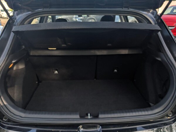 Used Hyundai i20 2015 for sale - 76058148: Photo 21