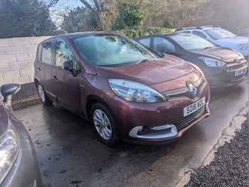 Used Renault Scenic 2016 for sale - 77329156: Photo