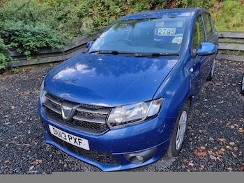 Used Dacia Sandero 2013 for sale - 75835968: Photo