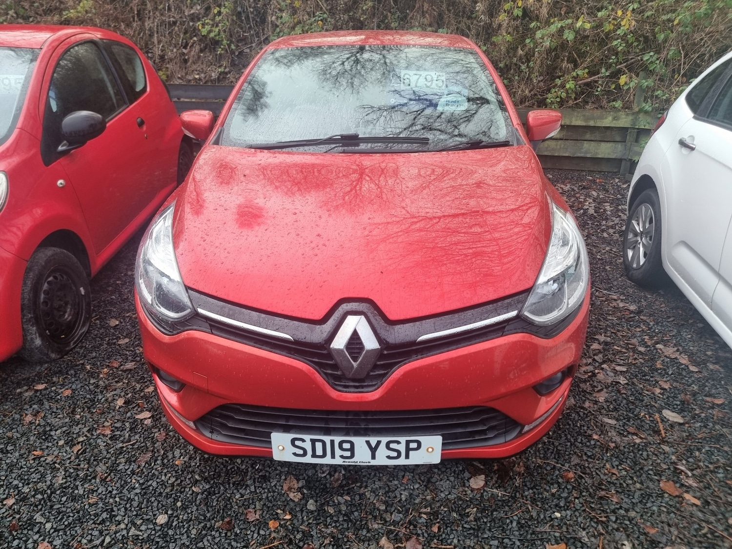 Used Renault Clio 2019 for sale - 76951050: Photo 2