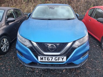 Used Nissan Qashqai 2017 for sale - 77201151: Photo