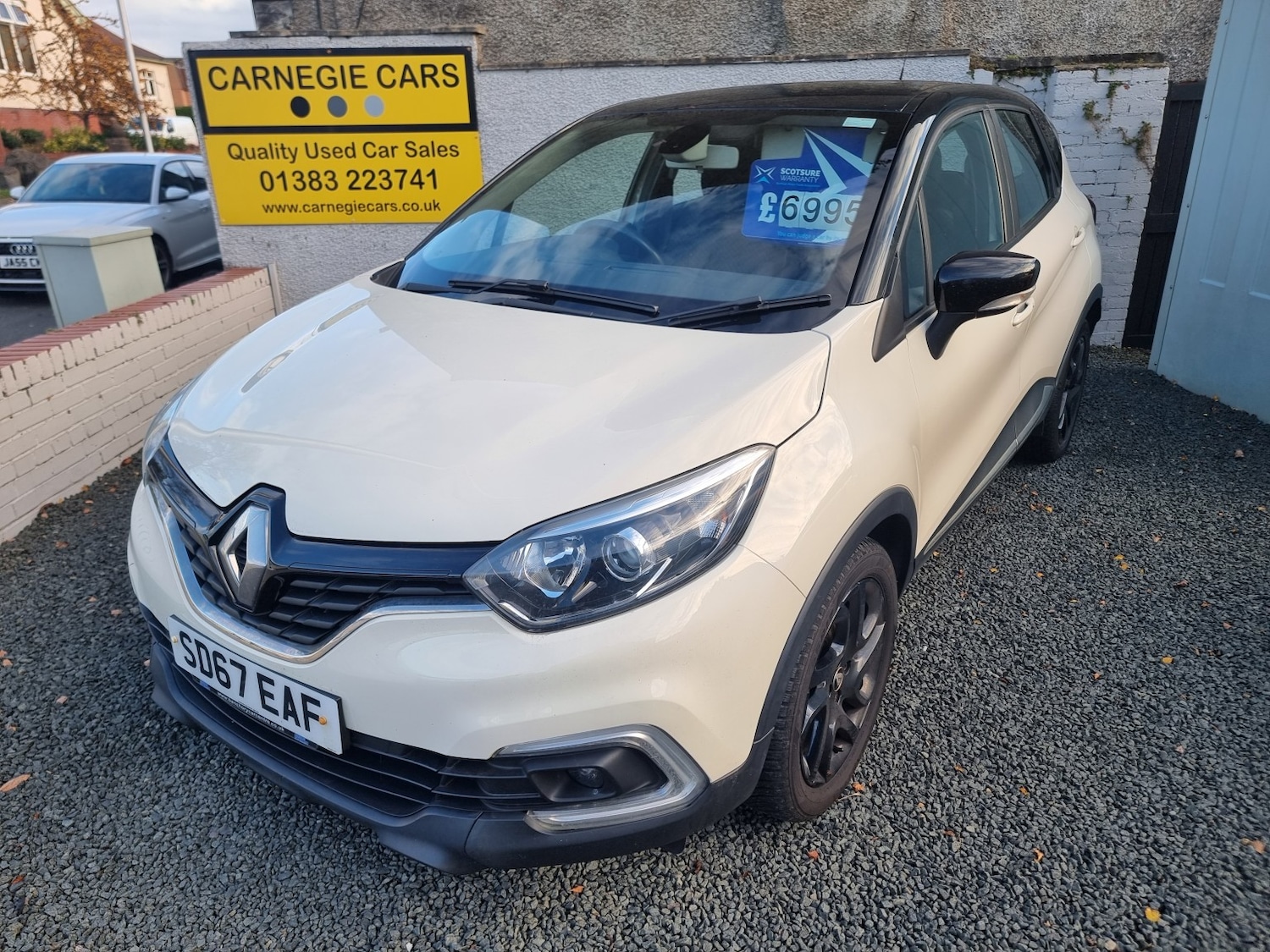 Used Renault Captur 2017 for sale - 76579948: Photo 3