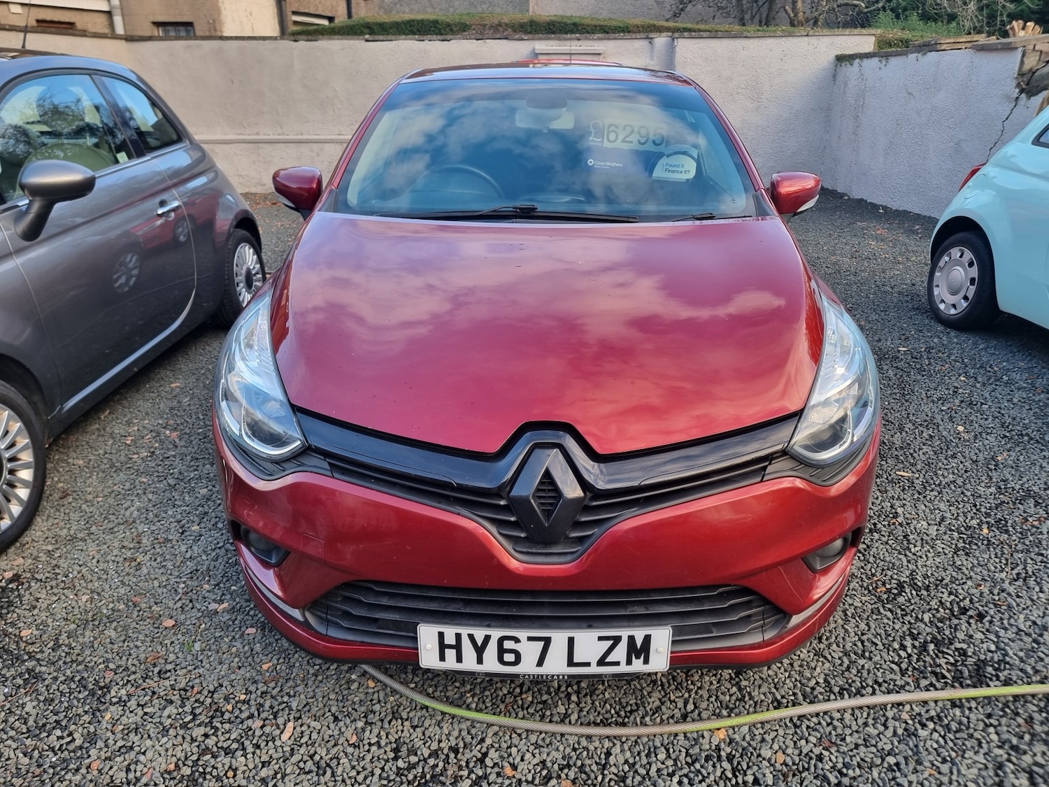 Used Renault Clio 2017 for sale - 76579944: Photo 2