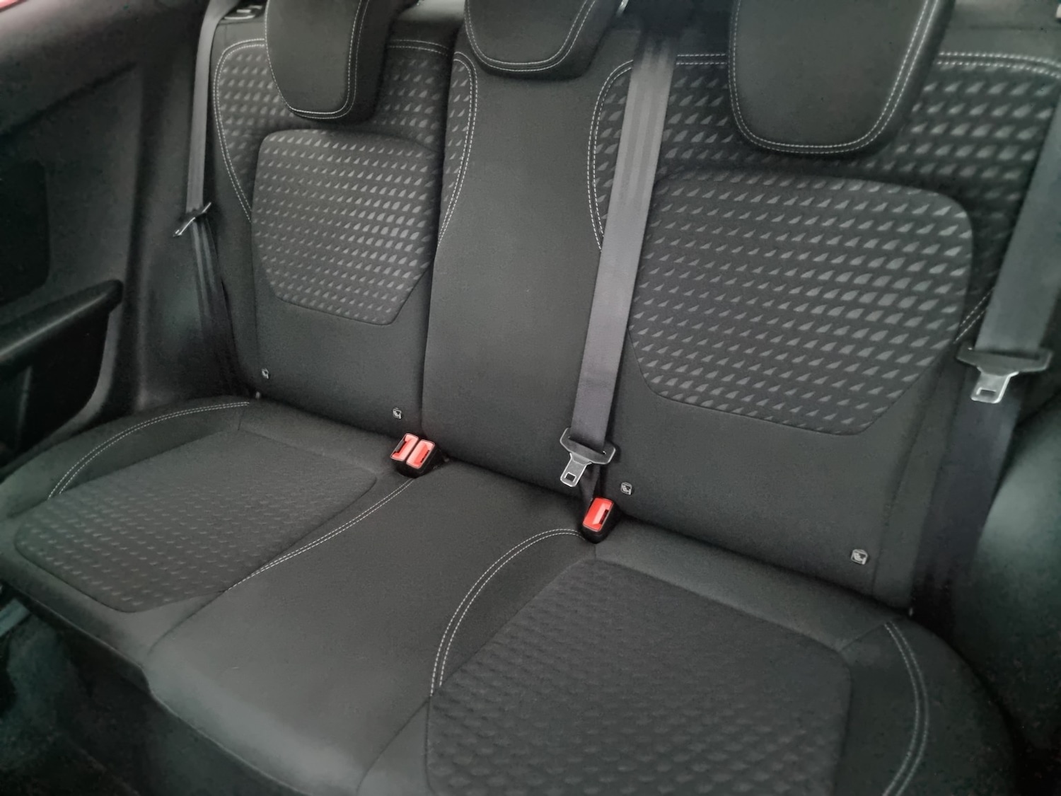 Used Ford Fiesta 2017 for sale - 76863810: Photo 13