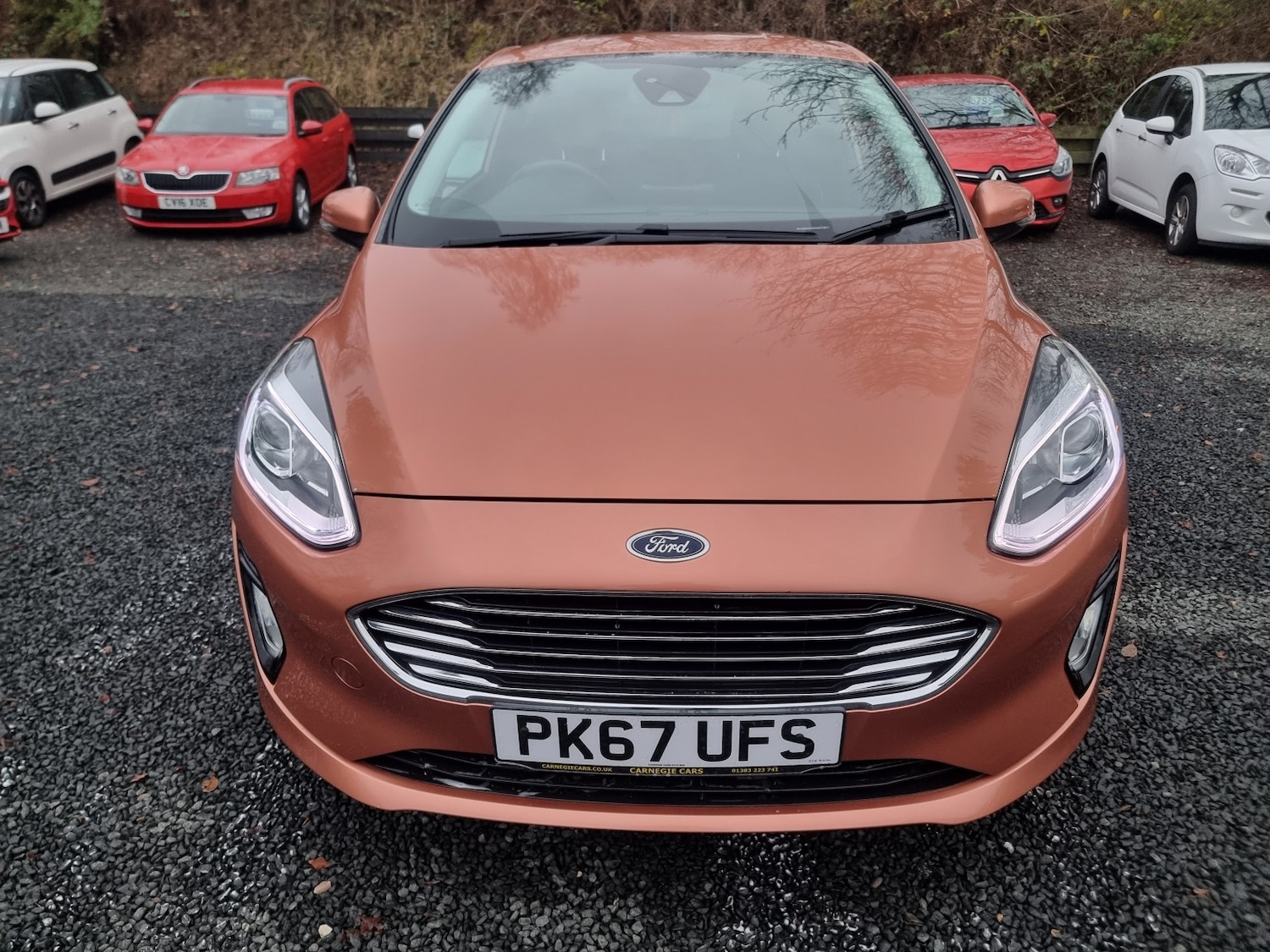 Used Ford Fiesta 2017 for sale - 76863810: Photo 2