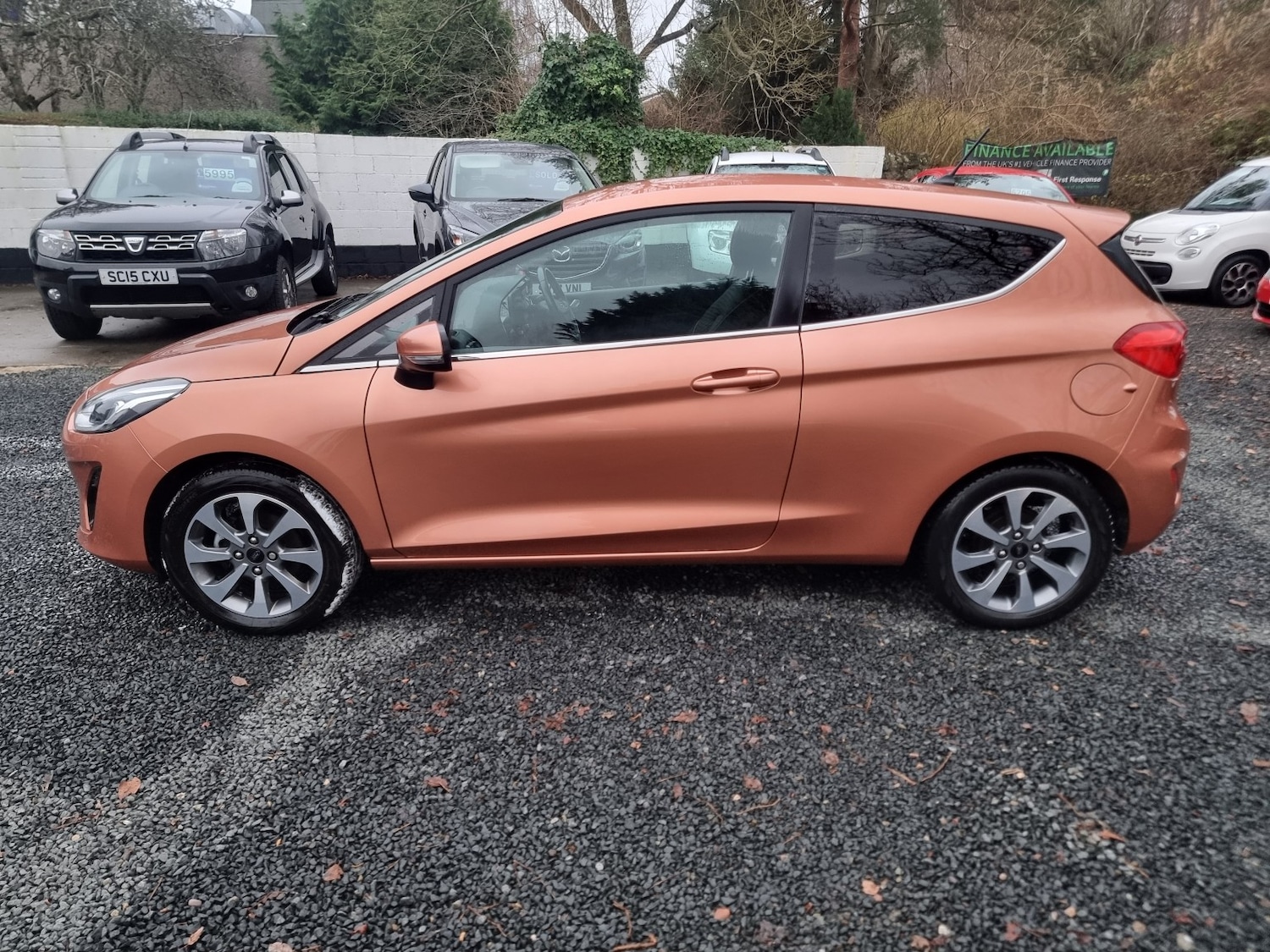 Used Ford Fiesta 2017 for sale - 76863810: Photo 4