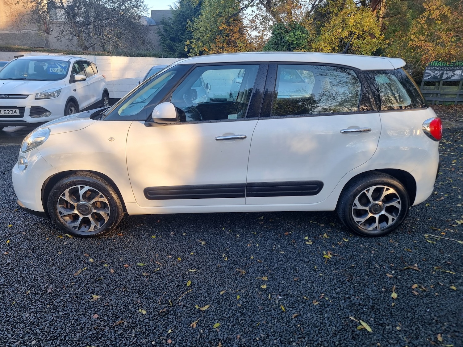 Used Fiat 500L 2018 for sale - 76769260: Photo 4