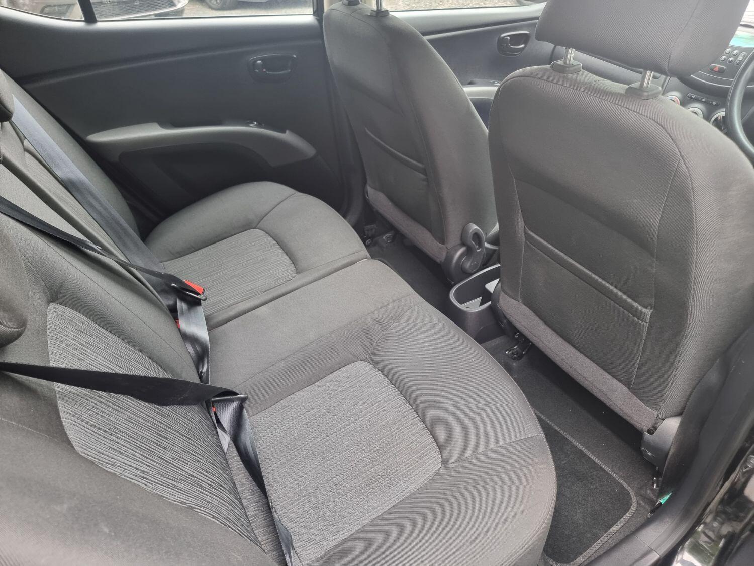 Used Hyundai i10 2013 for sale - 76793421: Photo 12