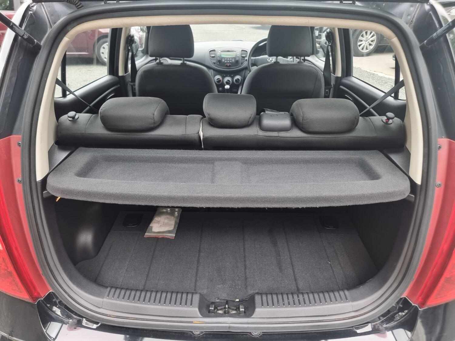 Used Hyundai i10 2013 for sale - 76793421: Photo 14