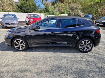 Used Renault Megane 2017 for sale - 78228945: Photo