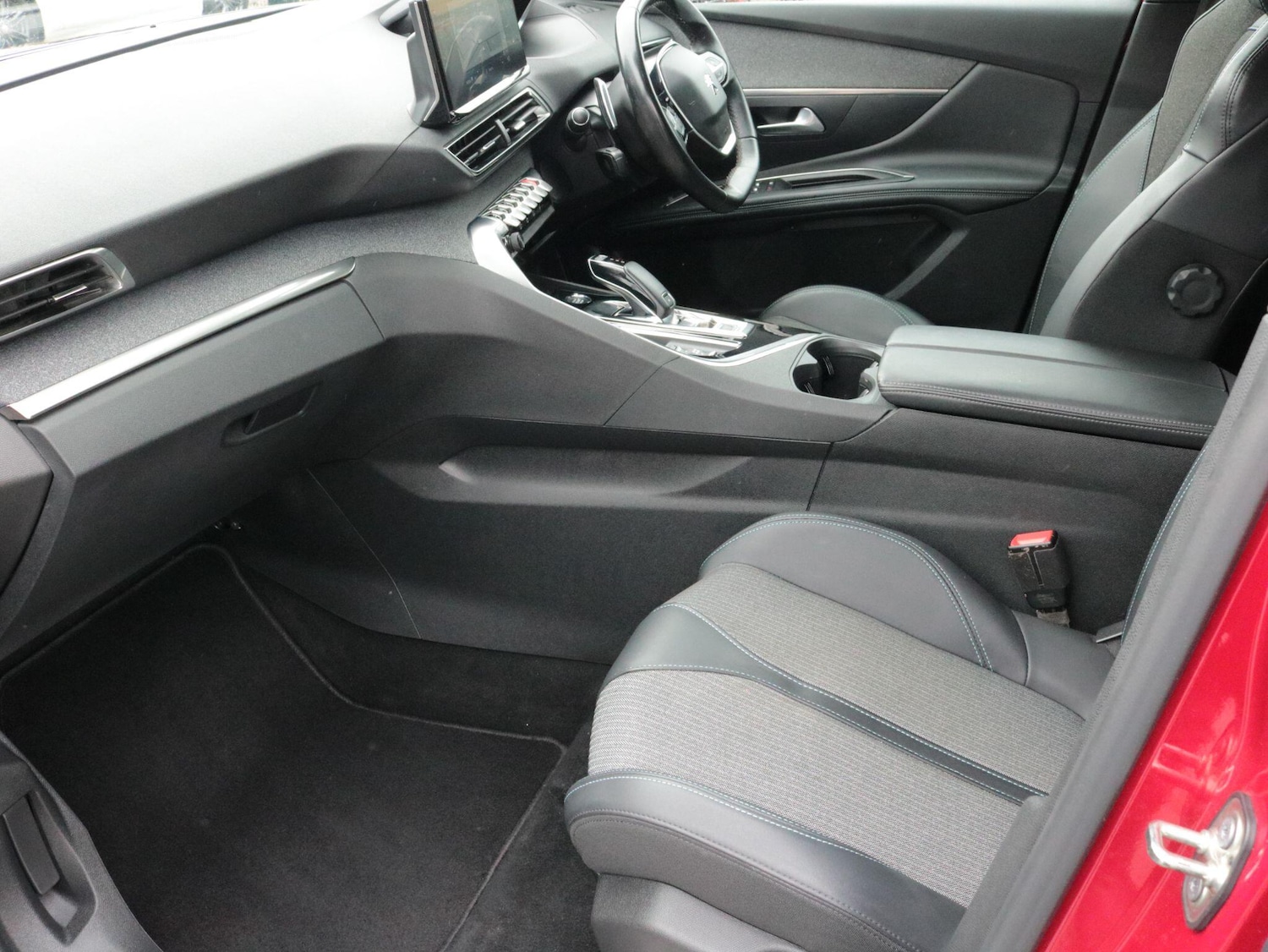 Used Peugeot 3008 2023 for sale - 78047189: Photo 17