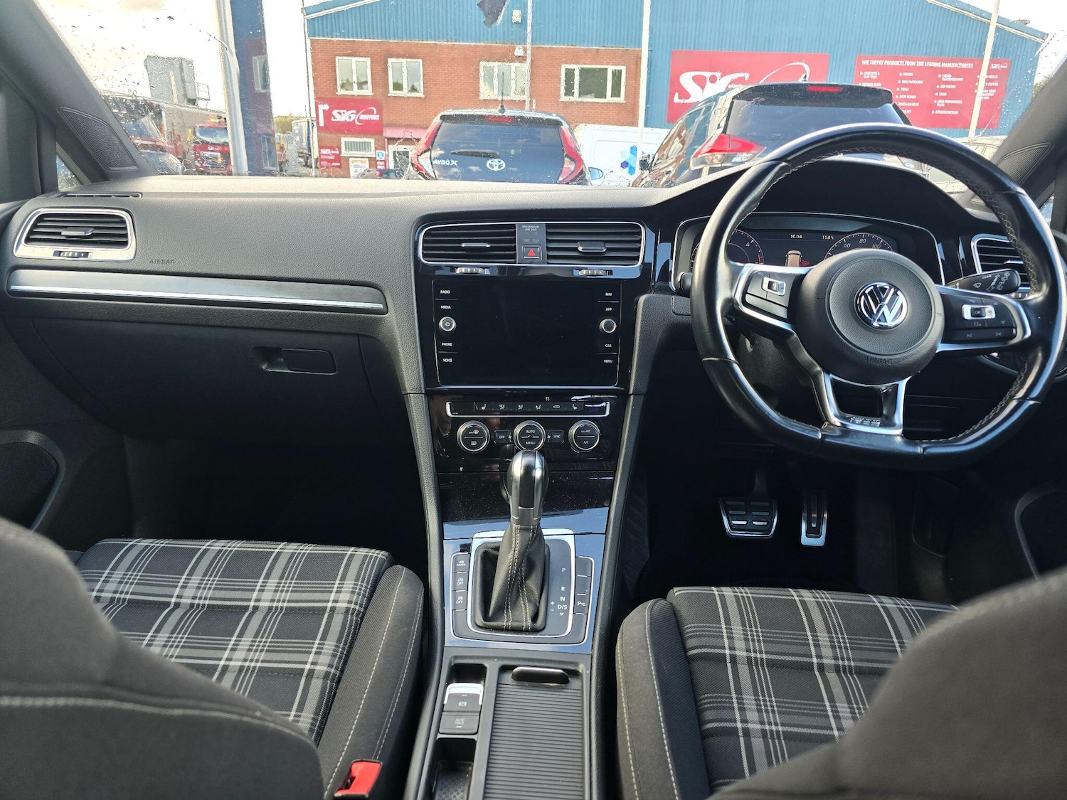 Vehicle 25
