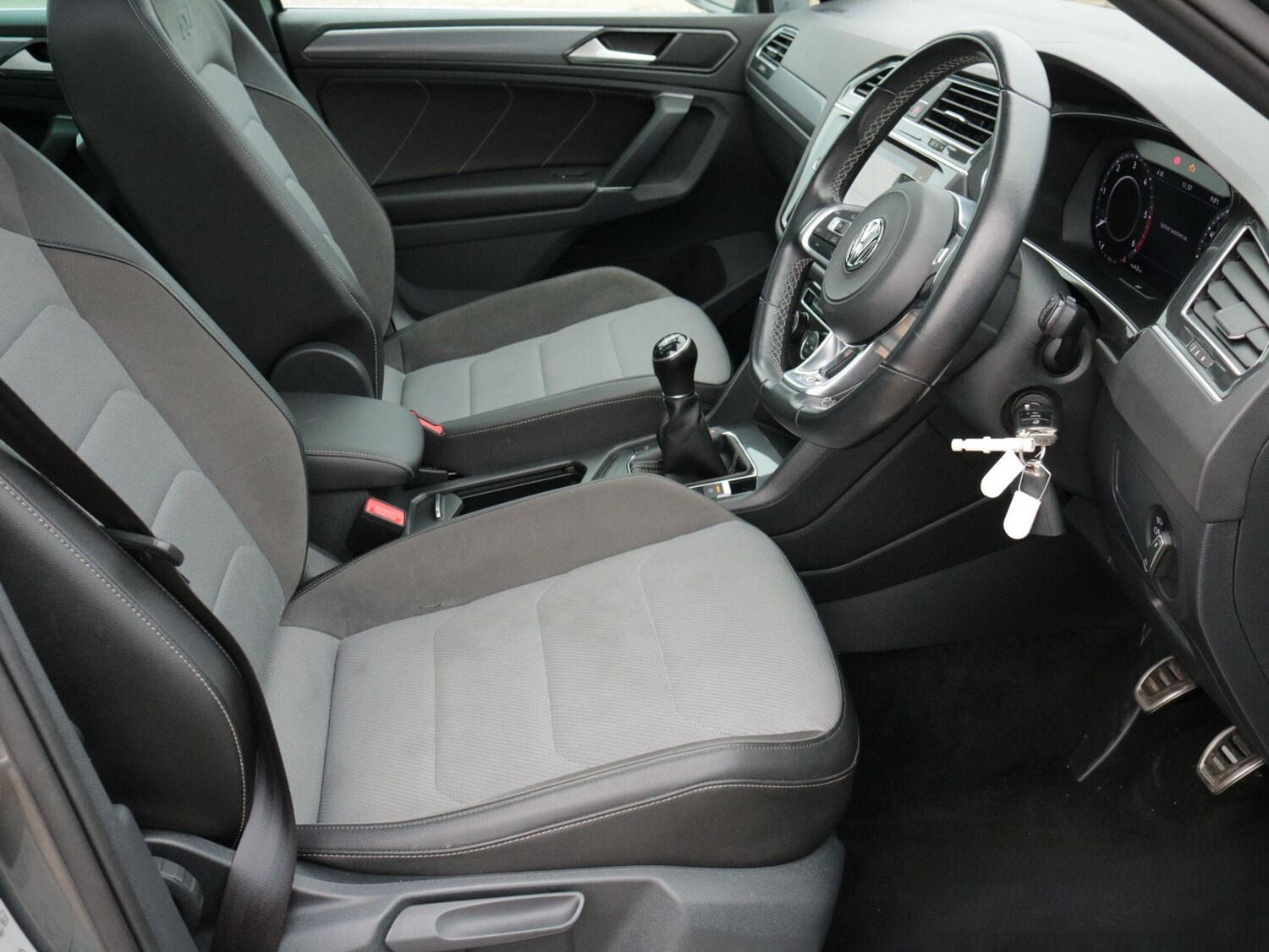 Used Volkswagen Tiguan for sale - 77808995: Photo 14