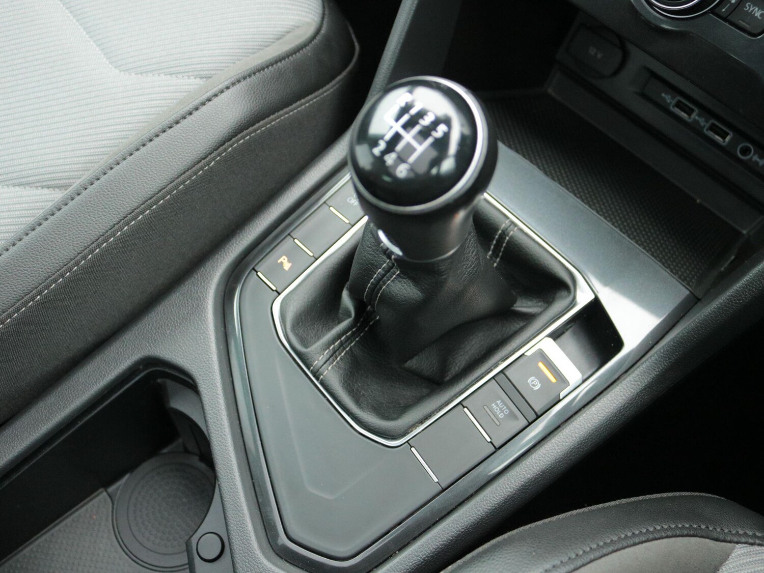 Used Volkswagen Tiguan for sale - 77808995: Photo 24