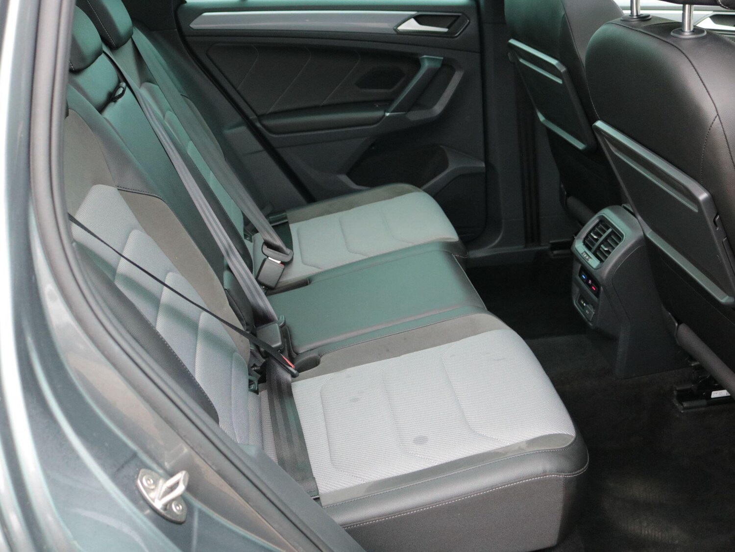 Used Volkswagen Tiguan for sale - 77808995: Photo 26