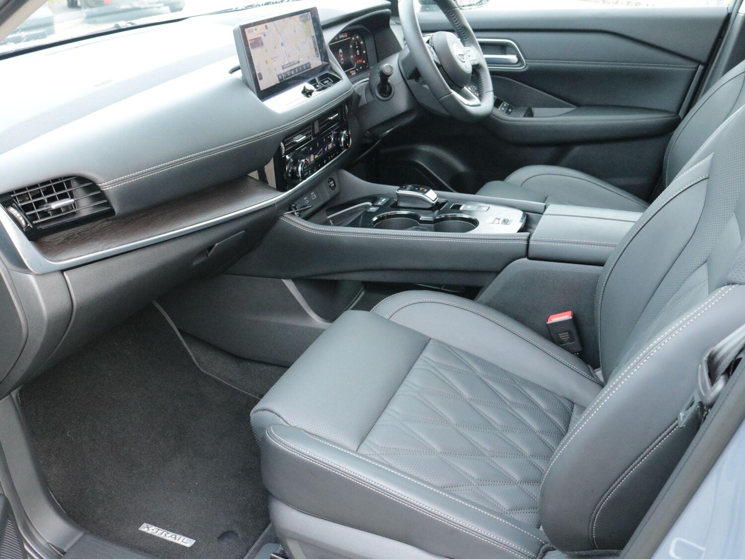 Used Nissan X-Trail for sale - 77538021: Photo 16