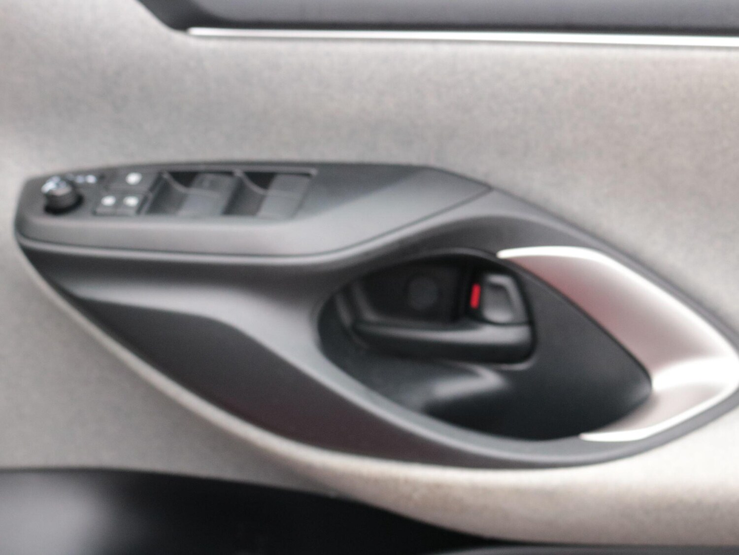 Used Toyota Yaris for sale - 77908743: Photo 27