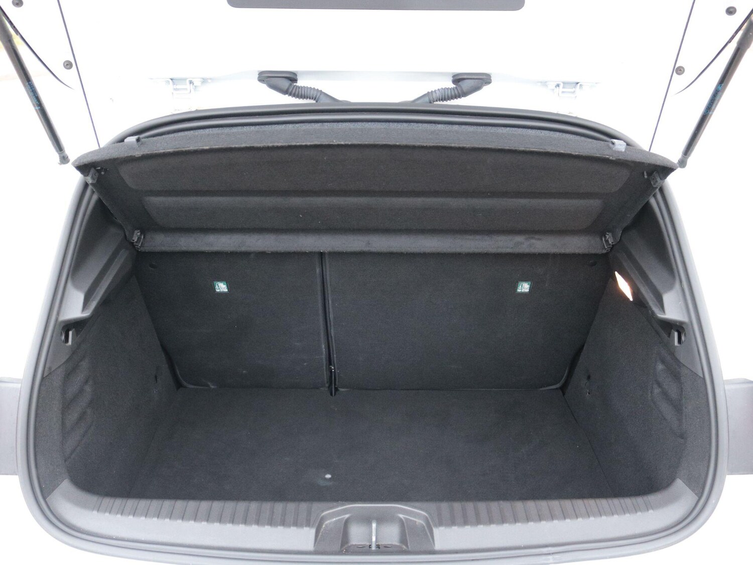 Used Renault Clio for sale - 77671530: Photo 12