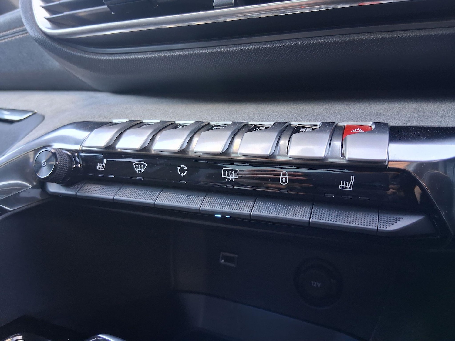 Used Peugeot 3008 2022 for sale - 76702403: Photo 25