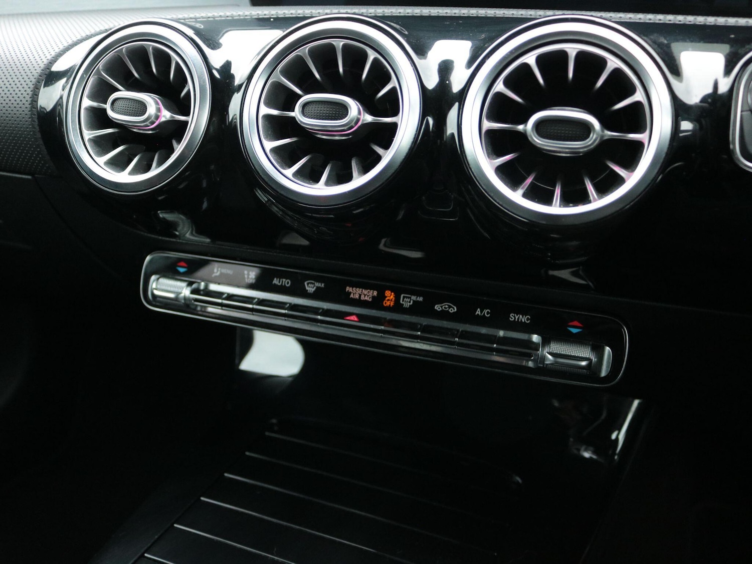 Used Mercedes-Benz A-Class for sale - 77784612: Photo 23