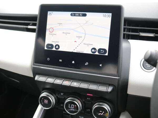 Used Renault Clio 2023 for sale - 75600226: Photo 17