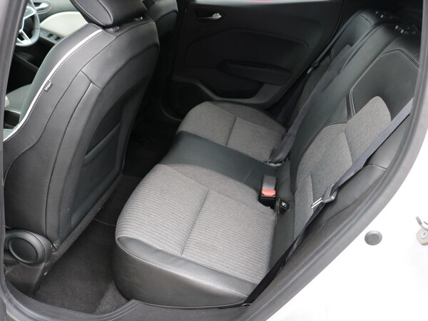 Used Renault Clio 2023 for sale - 75600226: Photo 23