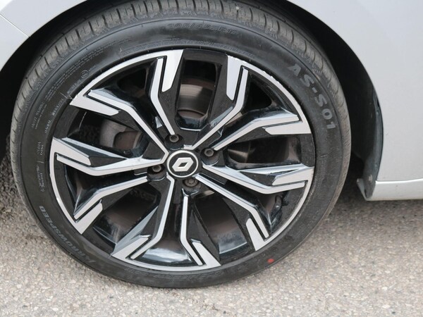 Used Renault Clio 2023 for sale - 75600226: Photo 9