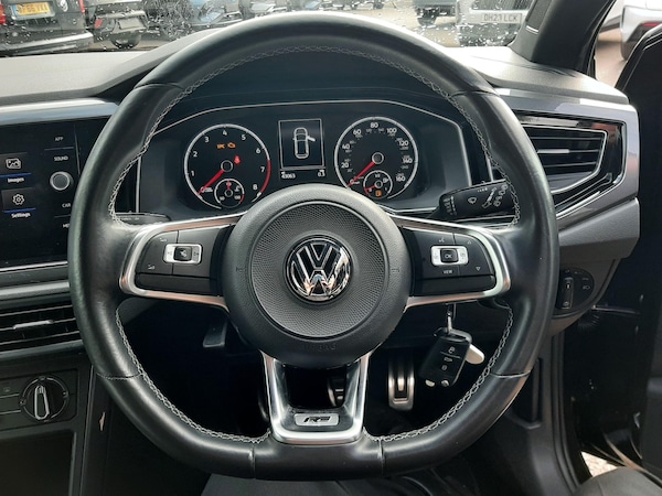 Used Volkswagen Polo 2019 for sale - 76122563: Photo 11