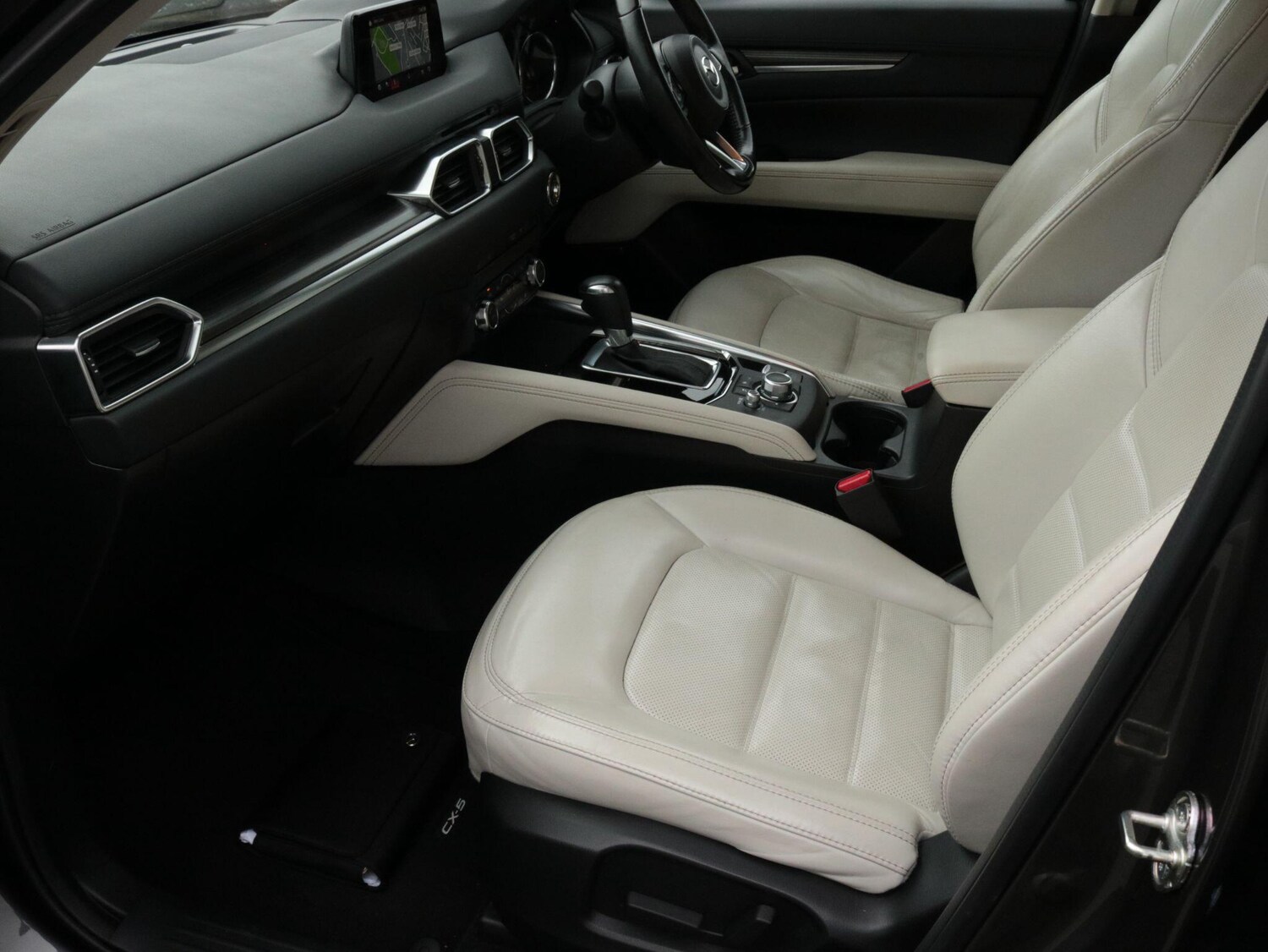 Used Mazda CX-5 2017 for sale - 77909230: Photo 16