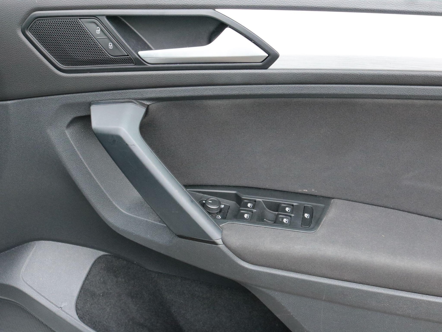 Used Volkswagen Tiguan for sale - 77538341: Photo 26