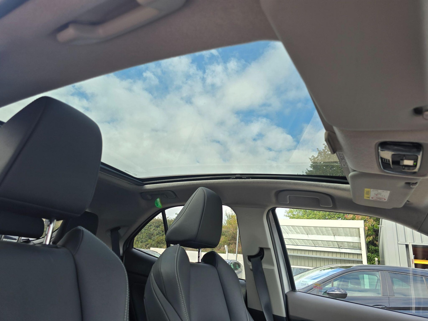 Used Toyota Yaris Cross 2023 for sale - 76108697: Photo 20