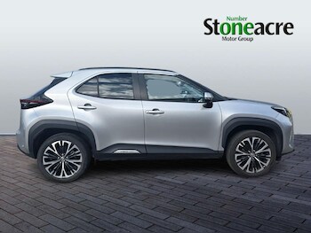 Used Toyota Yaris Cross 2023 for sale - 76108697: Photo 4