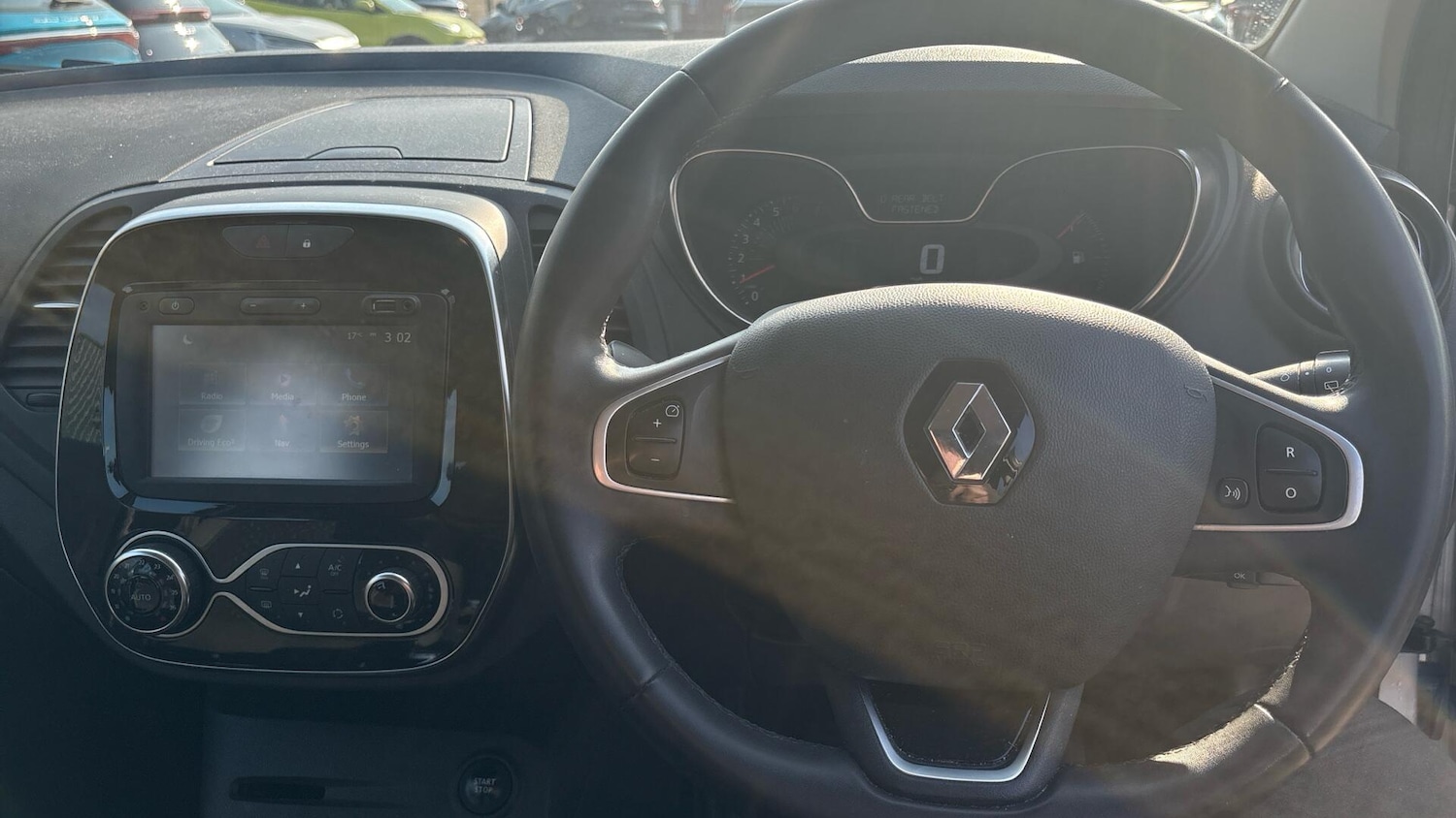 Used Renault Captur 2017 for sale - 77982468: Photo 6