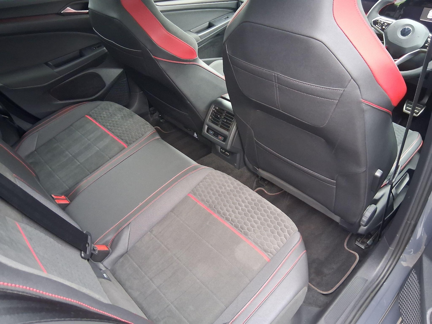 Used Volkswagen Golf 2021 for sale - 76512198: Photo 11