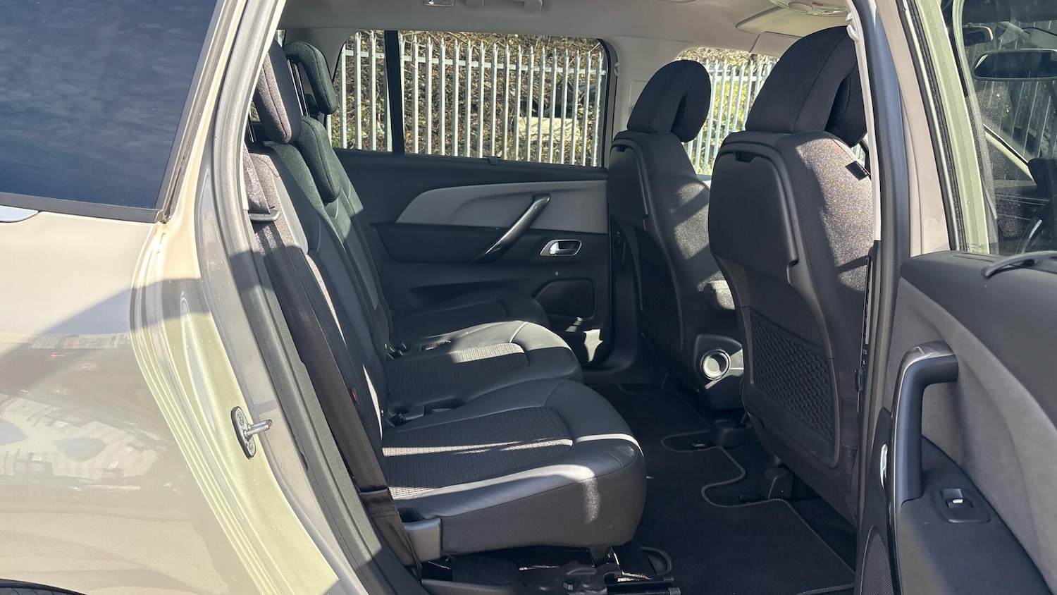 Used Citroen Grand C4 Picasso 2022 for sale - 77939844: Photo 12