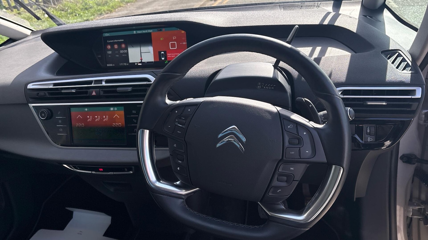 Used Citroen Grand C4 Picasso 2022 for sale - 77939844: Photo 6