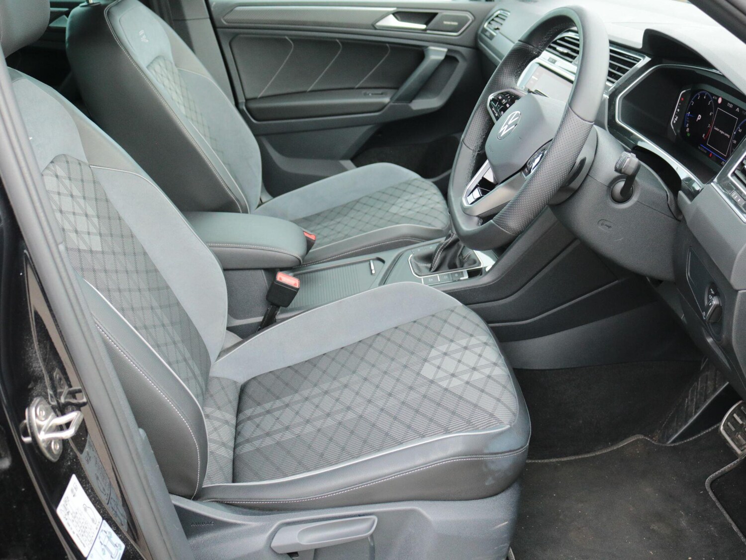 Used Volkswagen Tiguan for sale - 77671956: Photo 13