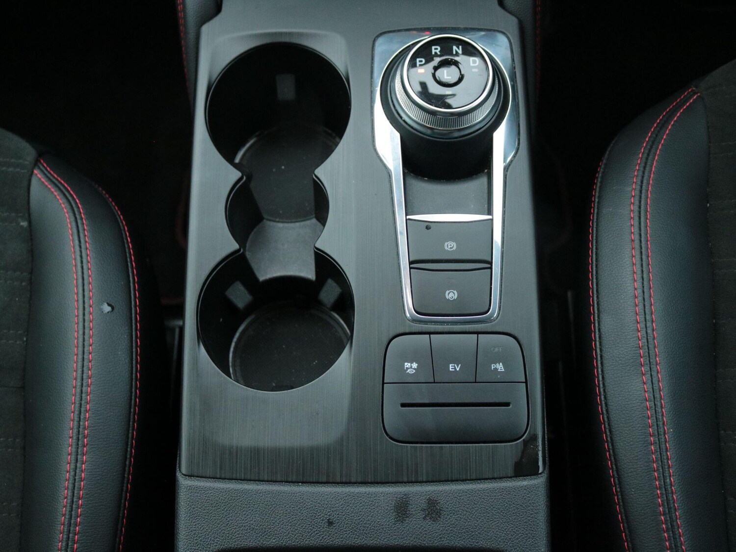 Used Ford Kuga 2024 for sale - 77670772: Photo 23