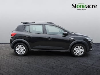 Used Dacia Sandero Stepway 2024 for sale - 79677596: Photo