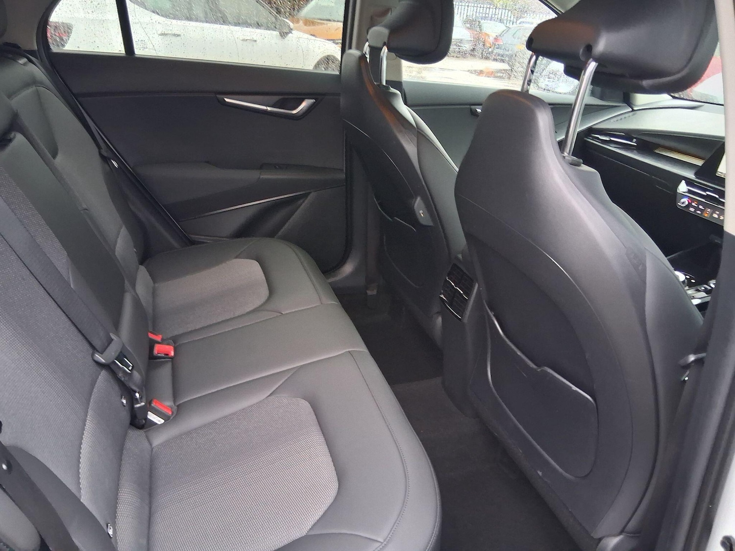 Used Kia Niro 2024 for sale - 76549627: Photo 12