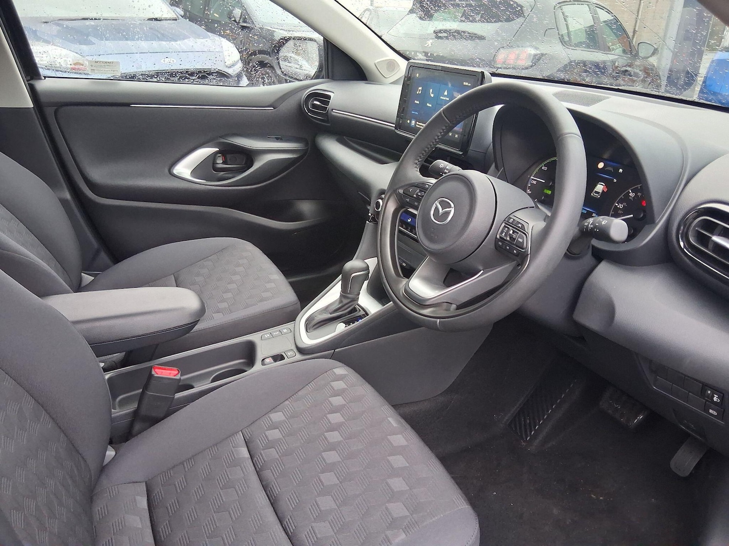 Used Mazda Mazda2 HYBRID 2025 for sale - 76551138: Photo 11