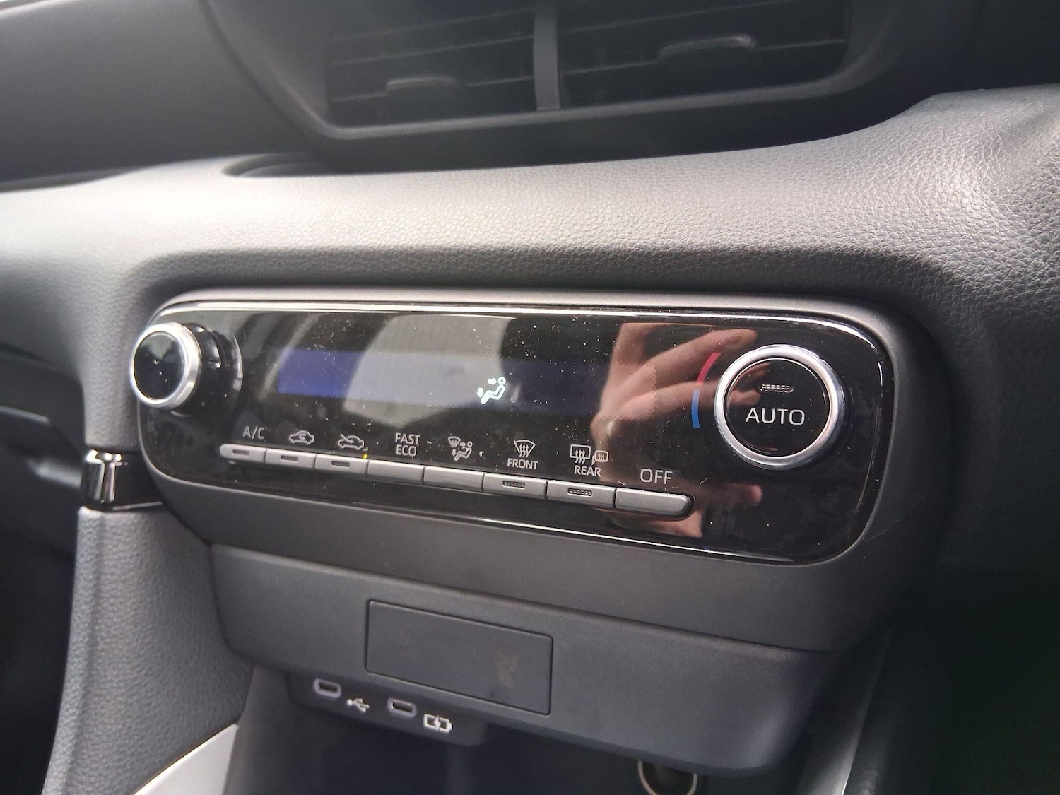 Used Mazda Mazda2 HYBRID 2025 for sale - 76551138: Photo 15