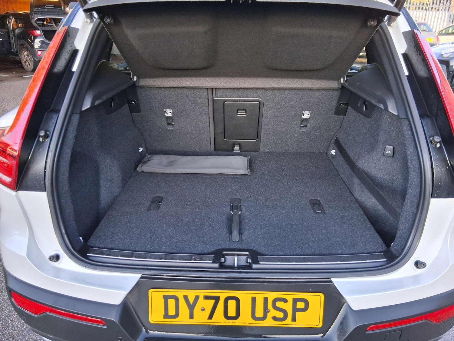 Used Volvo XC40 2020 for sale - 77709402: Photo 11