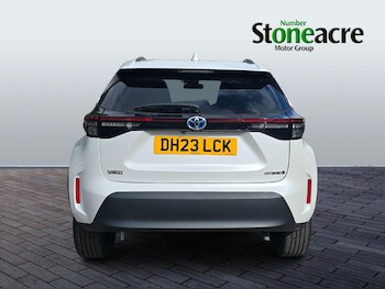 Used Toyota Yaris Cross 2023 for sale - 76109267: Photo 4
